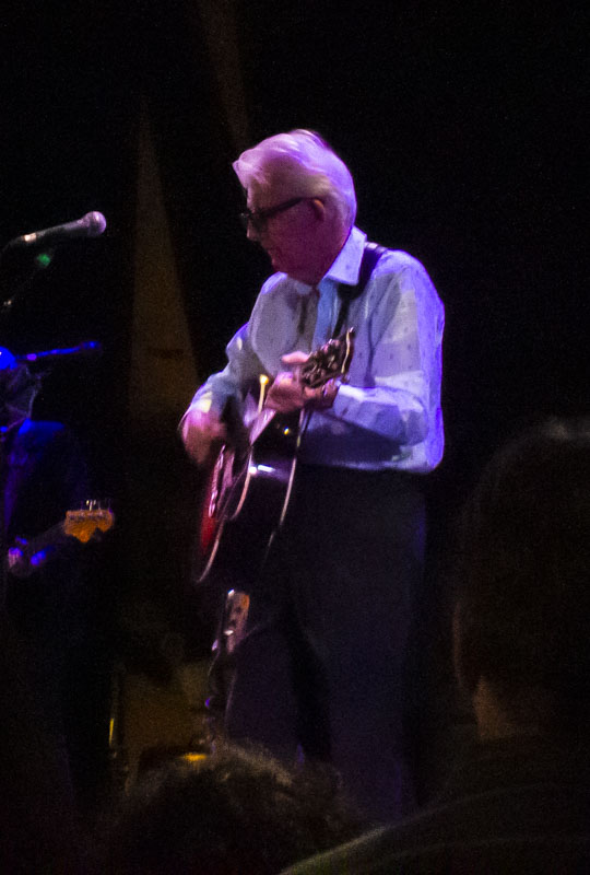 Nick Lowe and Los Straitjackets at the Oriental Theater, November 16. (Photos: Billy Thieme)