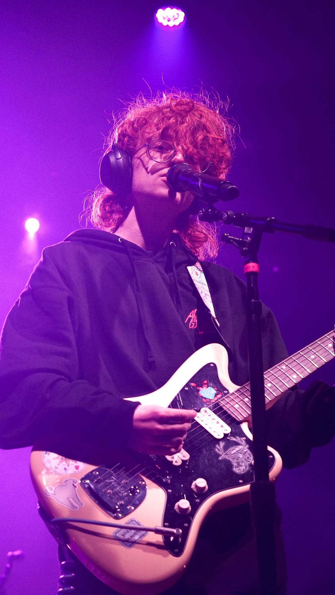 Cavetown and Tessa Violet playing at The Mission Ballroom (Photos: Christina Lane, Oliver Thieme)