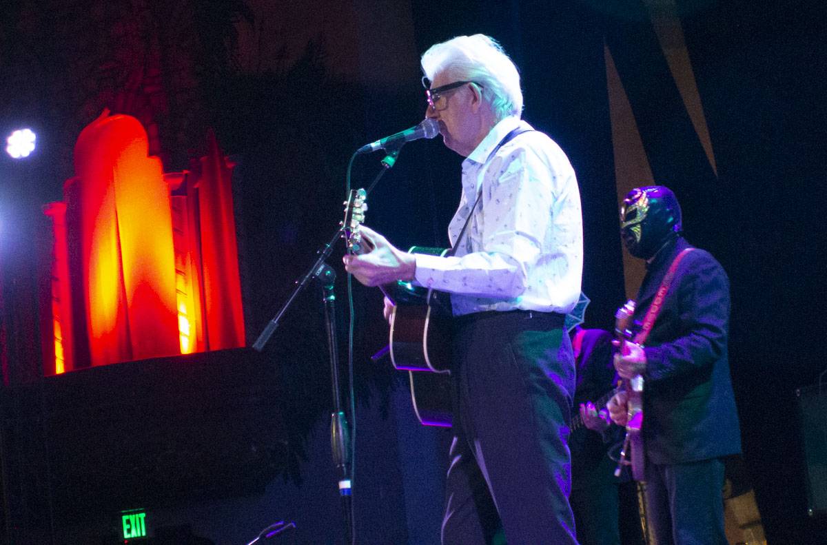 Nick Lowe was backed by the mighty Los Straitjackets at The Oriental Theater last Tuesday night. (Photos: Billy Thieme) 